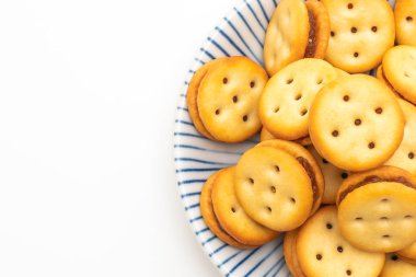 Hindistan cevizli bisküvi ve ananas reçeli.