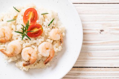 karides ile İtalyan risotto