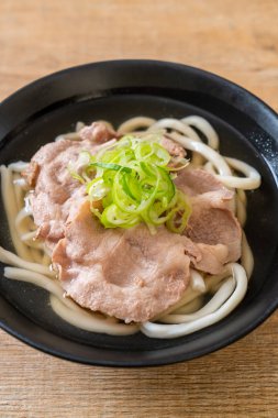 Udon ramen noodle pork (Shio Ramen ile)