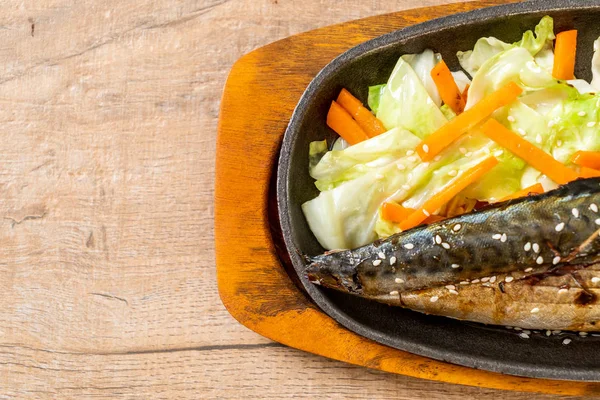 Teriyaki soslu ızgara Saba balık biftek