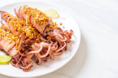 sarımsaklı kızarmış kalamar