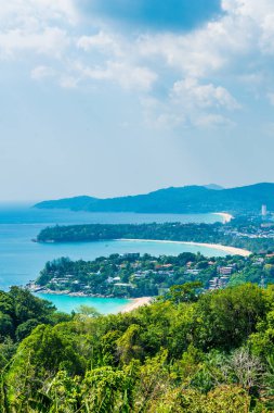 Tropikal plaj manzarası, Karon view Phuket, Tayland gelin