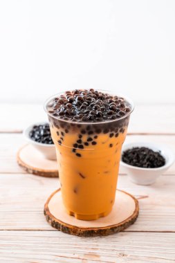 Thai Milk Tea with Bubbles clipart
