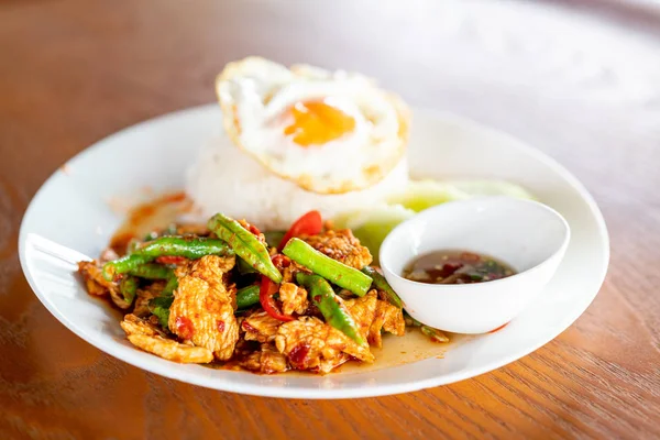 Stir Fried Pork in Red Curry Paste with Rice and Fried Egg — Stock Photo, Image