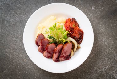 soslu ızgara duck meme