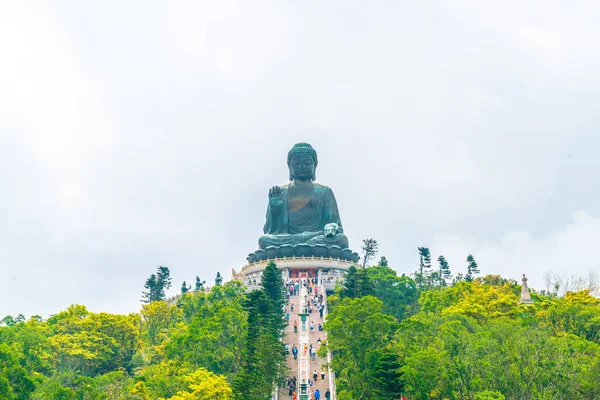 Statue géante de Bouddha à Ngong Ping, Hong Kong — Photo