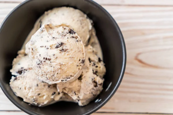 cookies and cream ice cream bowl