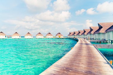 Plaj ile güzel tropikal Maldivler tatil oteli ve ada