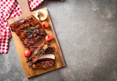 Izgara Barbekü kaburga domuz