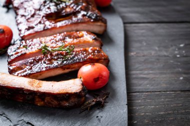 Izgara Barbekü kaburga domuz