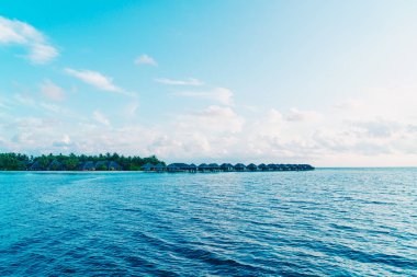 Okyanus ile Maldivler Adası