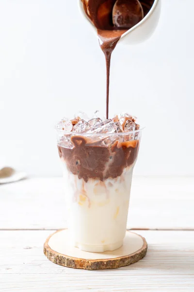 Iced chocolade milkshake drankje — Stockfoto