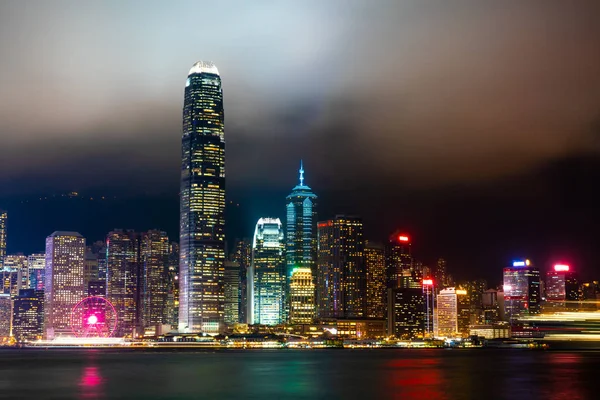 Hong Kong skyline città di notte e si accendono — Foto Stock