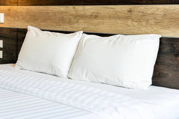 White comfortable pillows — Stock Photo, Image