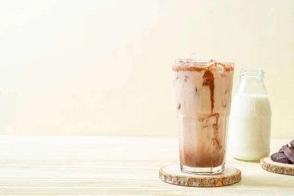 Iced chocolate milkshake drink — Stock Photo, Image