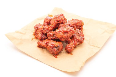 Kore usulü soslu kızarmış tavuk.