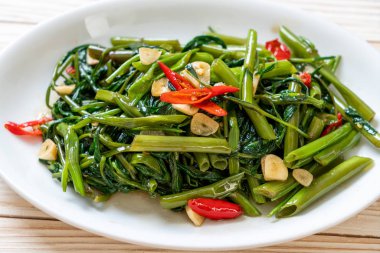 Kızarmış Çin sabah Glory veya su ıspanak