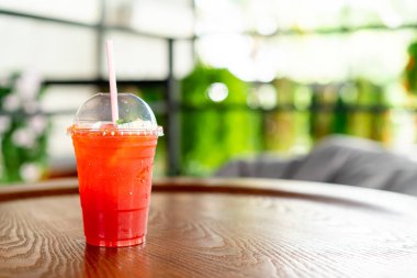 bal ve limon ile buzlu çay