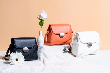 kadın deri moda çanta