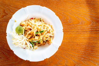 Tay tarzı noodle, pad Tay