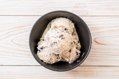 tanımlama bilgileri ve krem dondurma kase