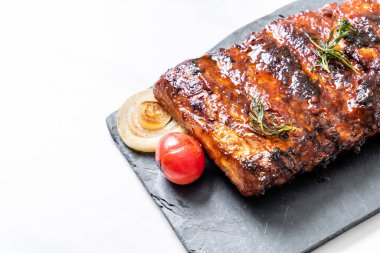 Izgara Barbekü kaburga domuz