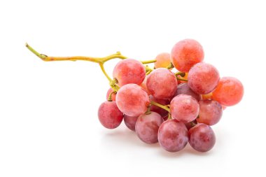 beyaz zemin üzerine taze üzüm 