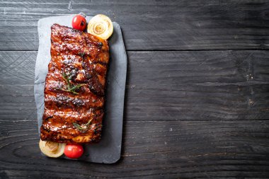 Izgara Barbekü kaburga domuz