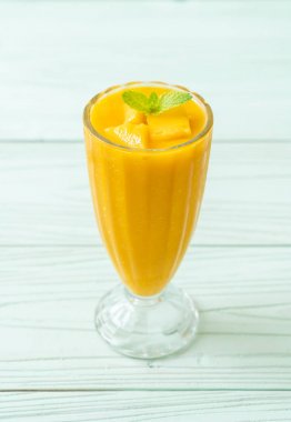 taze mango smoothies 