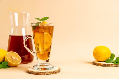 Buz limon çay bardak