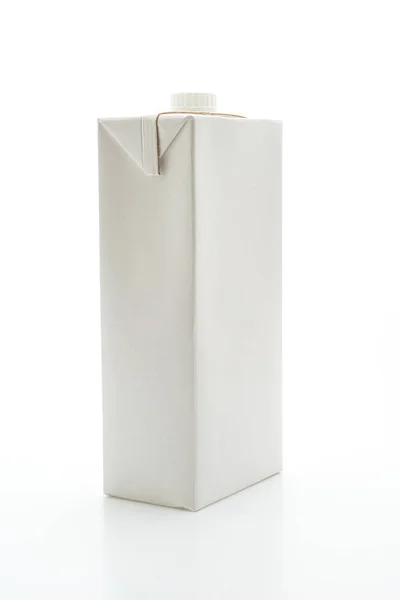 UHT молочная коробка — стоковое фото