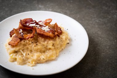 gevrek domuz pastırması risotto