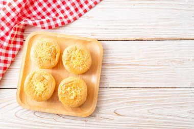 peynirli sünger fincan kek