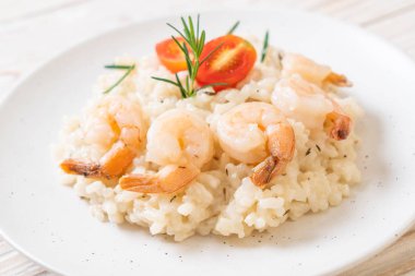 karides ile İtalyan risotto