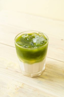 Buzlu matcha yeşil çay kahve