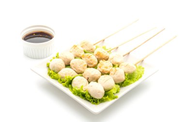  tatlı biber soslu ızgara domuz eti köfte