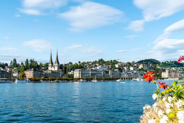 Panoráma města Lucern ve Švýcarsku — Stock fotografie