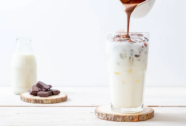 Mrożony koktajl mlekiem czekoladowym — Zdjęcie stockowe