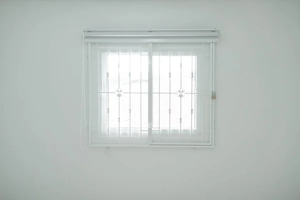 empty room with window