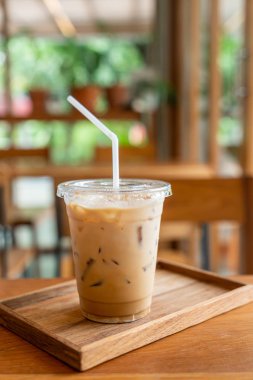 buzlu kahve fincanı 