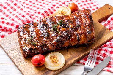 Izgara Barbekü kaburga domuz