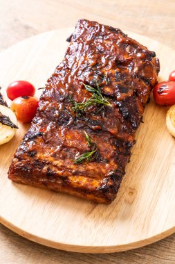 Izgara Barbekü kaburga domuz