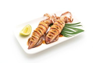 teriyaki soslu ızgara kalamar