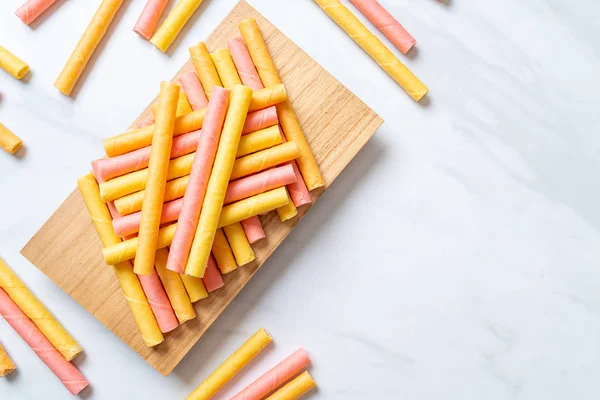 renkli gofret sopa rulo 