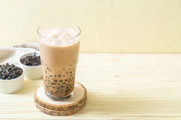 Taiwan milk tea with bubbles