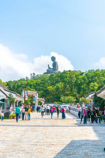 HONG KONG - 21 de FEB de 2019: Tian Tan Buddha alias el Gran Buda es —  Fotos de Stock