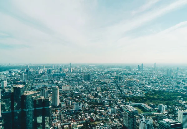 Güzel cityscape mimarisi ve Bangkok Th içinde bina