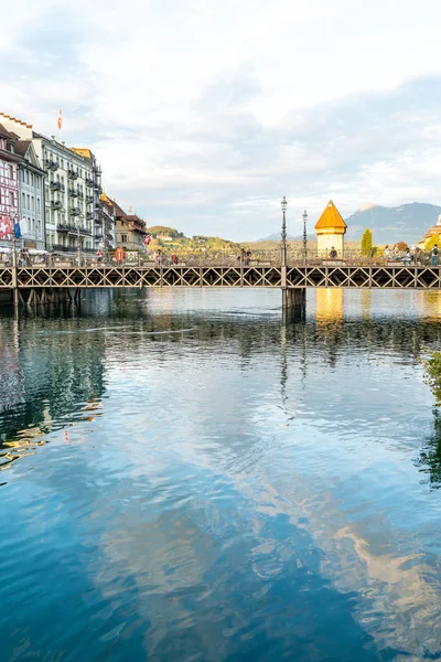 Luzern, İsviçre - 28 Ağustos 2018: Görünüm Luzern city, RIV