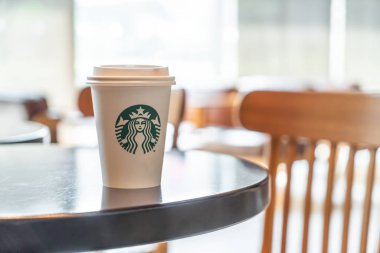 Bangkok, Tayland - 29 Haziran 2018: Starbucks sıcak içecek kahve
