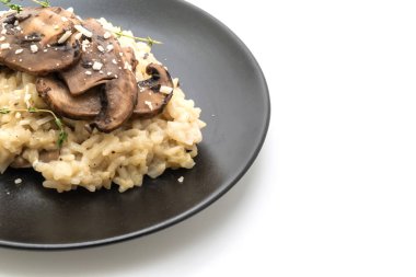 Risotto mantar ve peynir ile